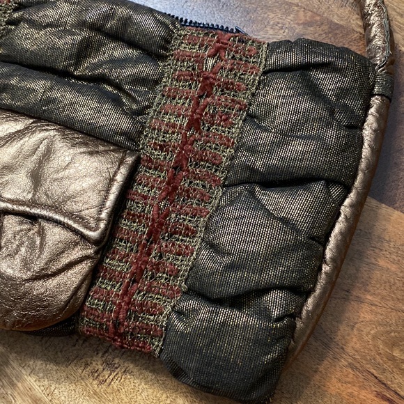 Rose Aronin for Roseeni vintage futuristic quilted gold leather woven shoulder - Picture 4 of 10